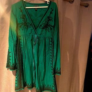 Lucky Brand Emerald Teal dress with fine detailed embroidered accents